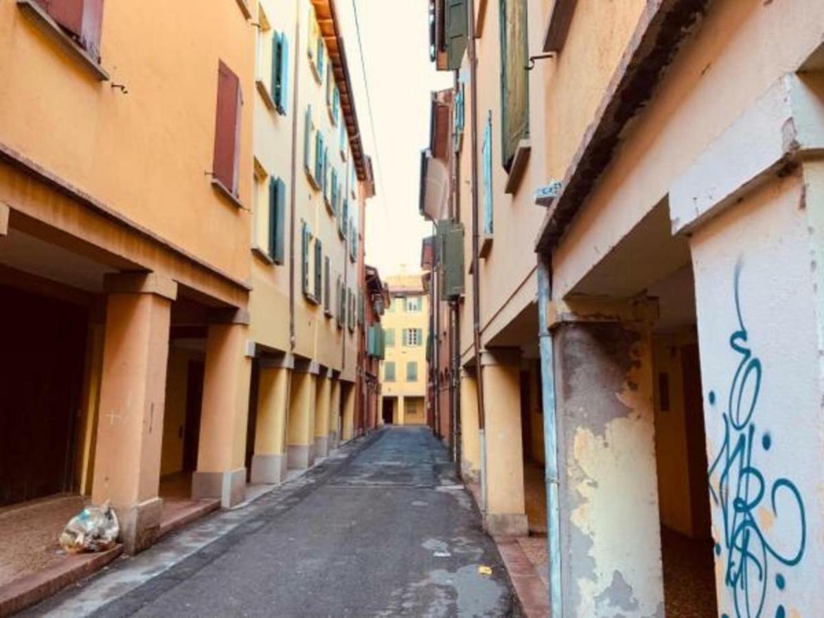 Whouse Suite Apartment Mirasole Bologna Exterior foto